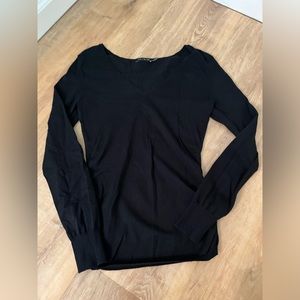 The Limited Black Top Size Small